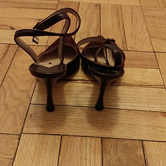 Manolo Blahnik sling back suede shoes - Picture 3 of 4